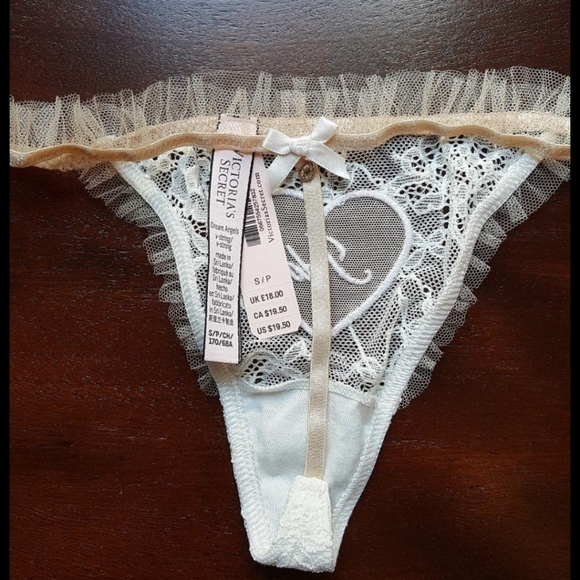 Victoria's Secret Soft White I DO Ruffle V-String - Picture 4 of 7